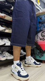 Short denim