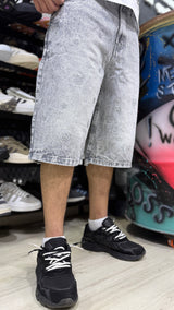 Embroidered short Baggy Jeans