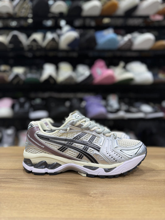 Asics Kayano