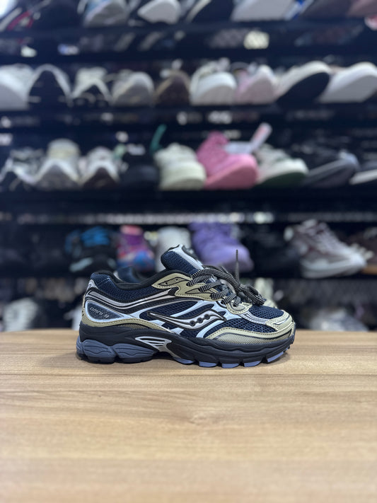 Saucony