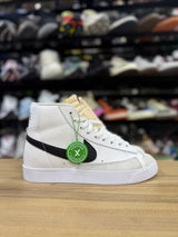 Nike Blazer
