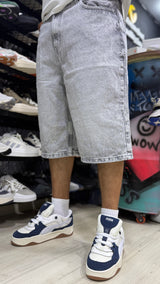 Short Gris