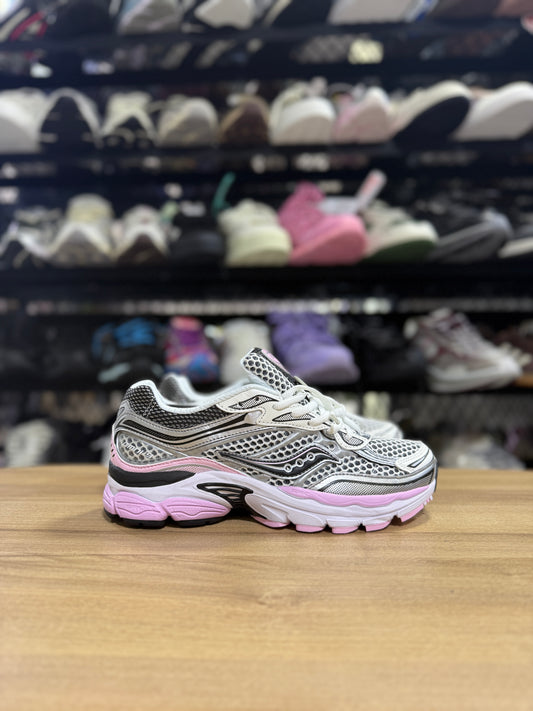 Saucony