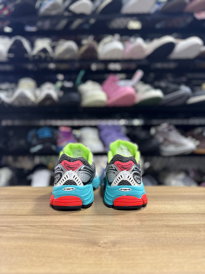 Saucony