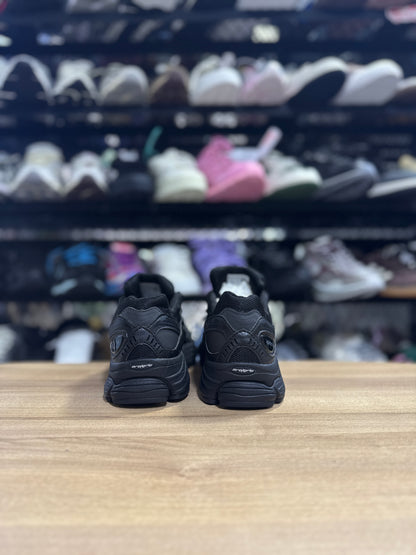 Saucony