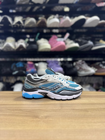 Saucony