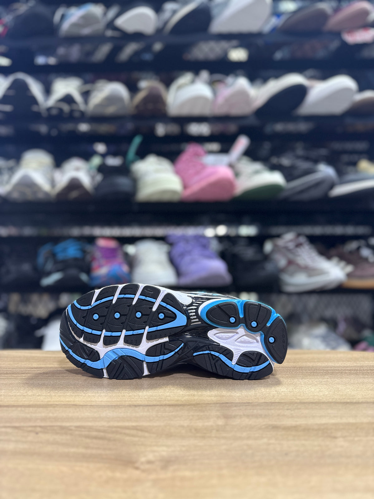 Saucony