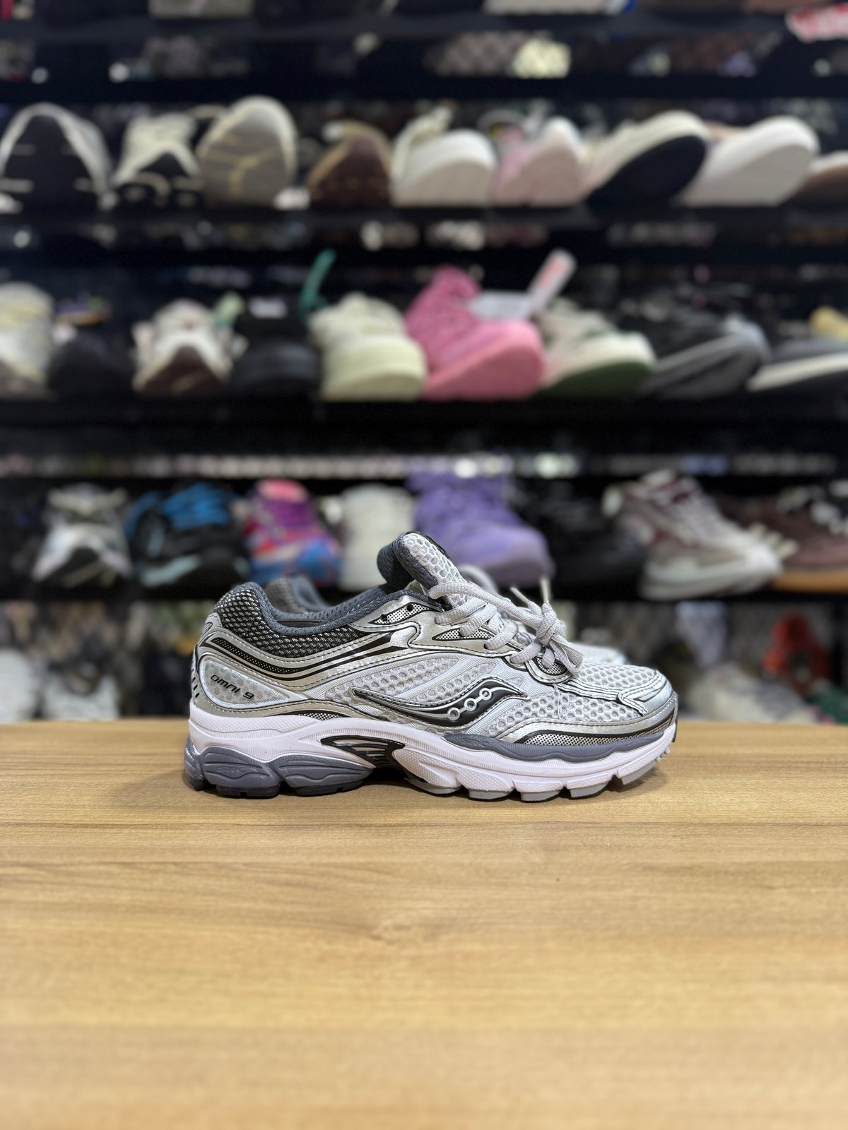 Saucony