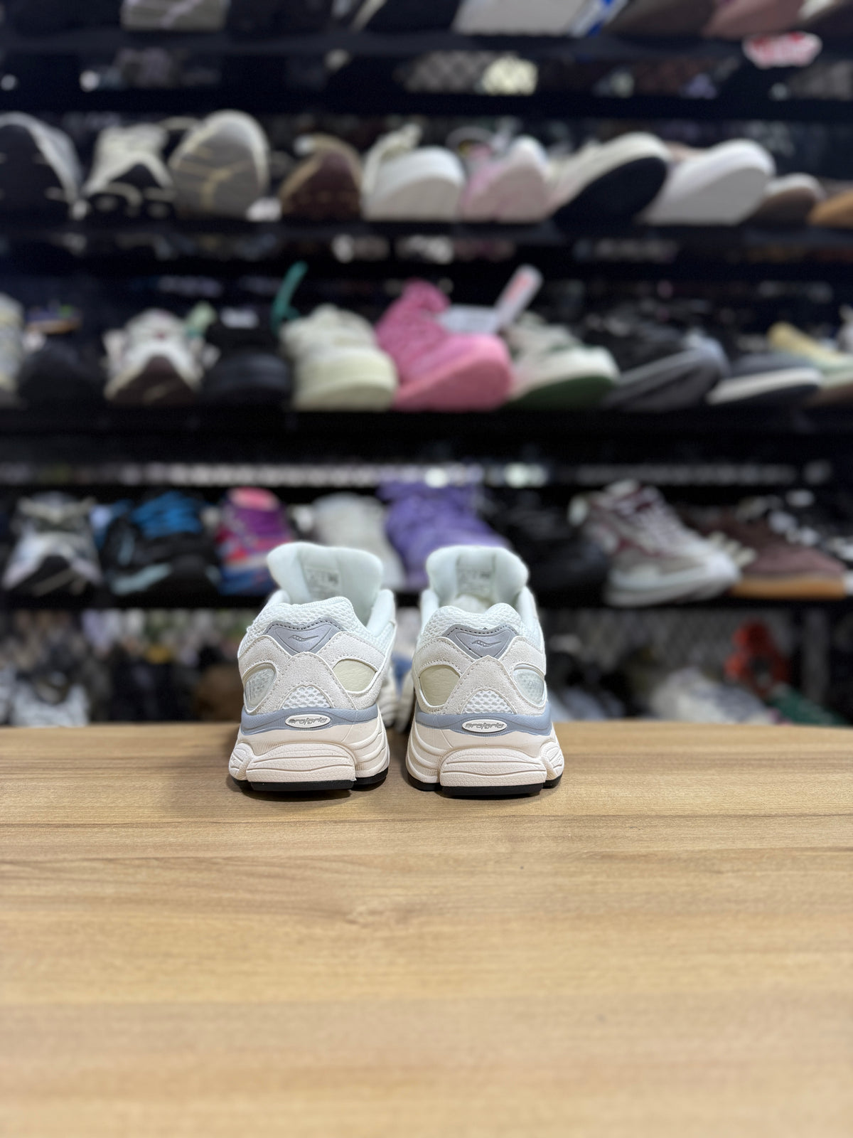 Saucony