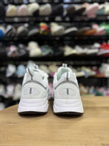 B22