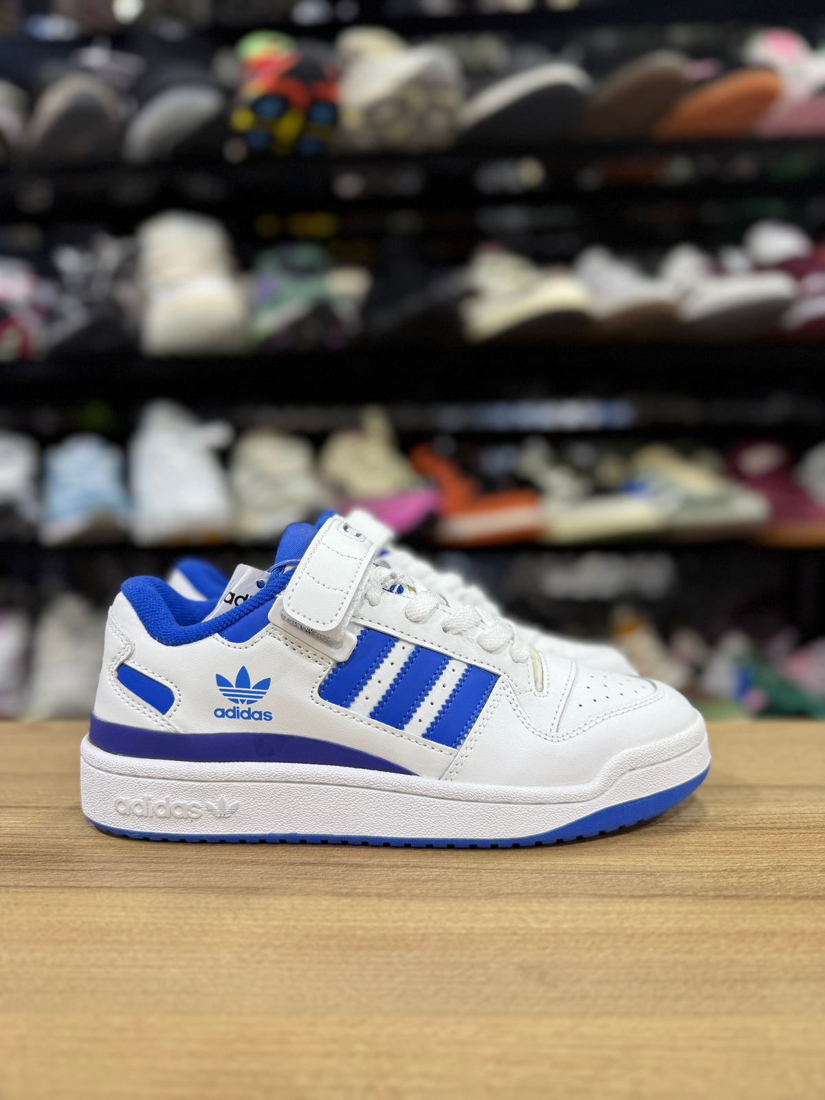 Adidas Forum Low