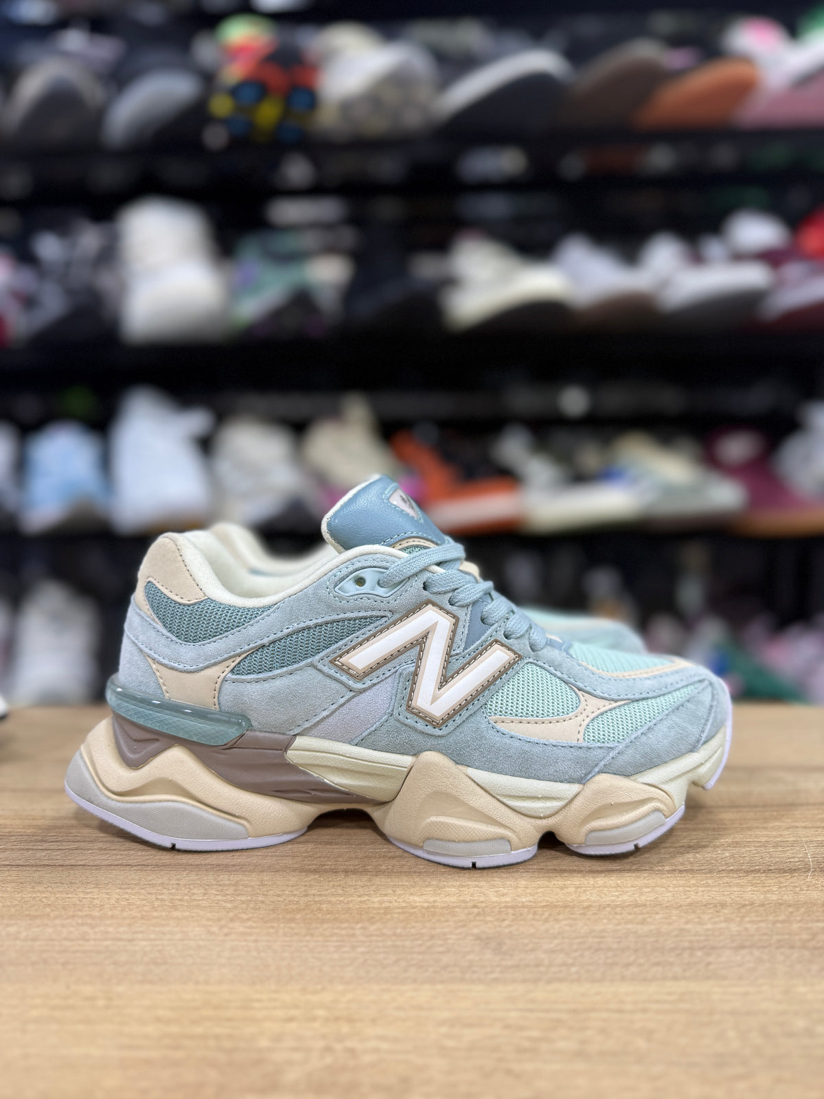 New Balance 9060