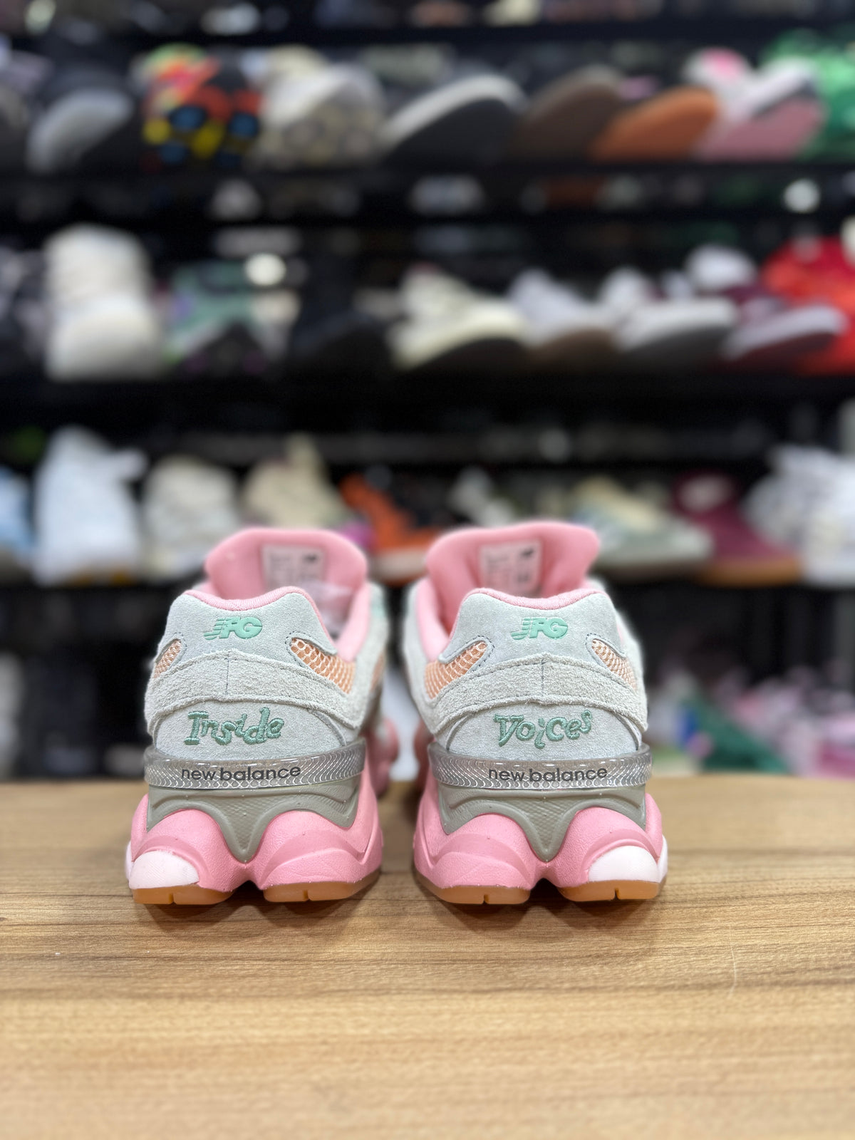 New Balance 9060