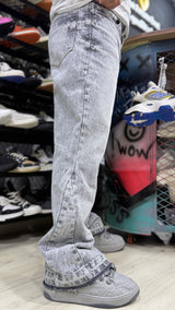 Flared Jeans
