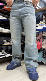 Flared Jeans