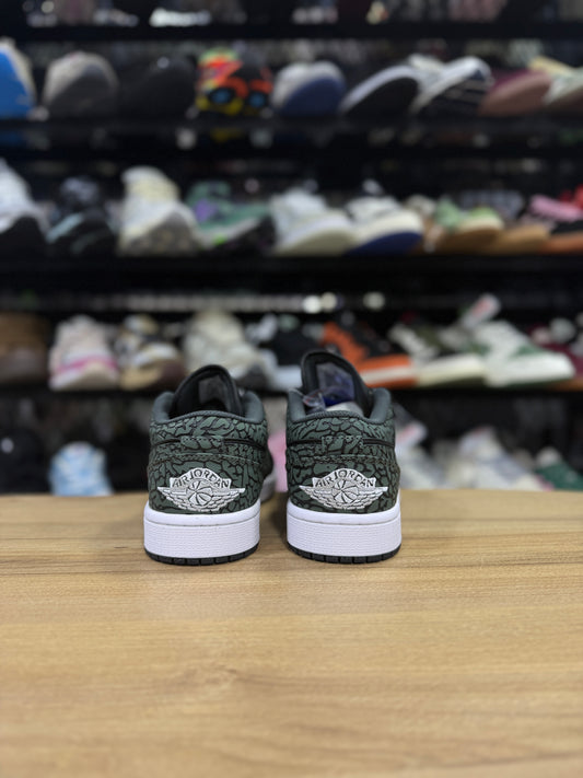 Jordan 1 Low SE Black Elephant