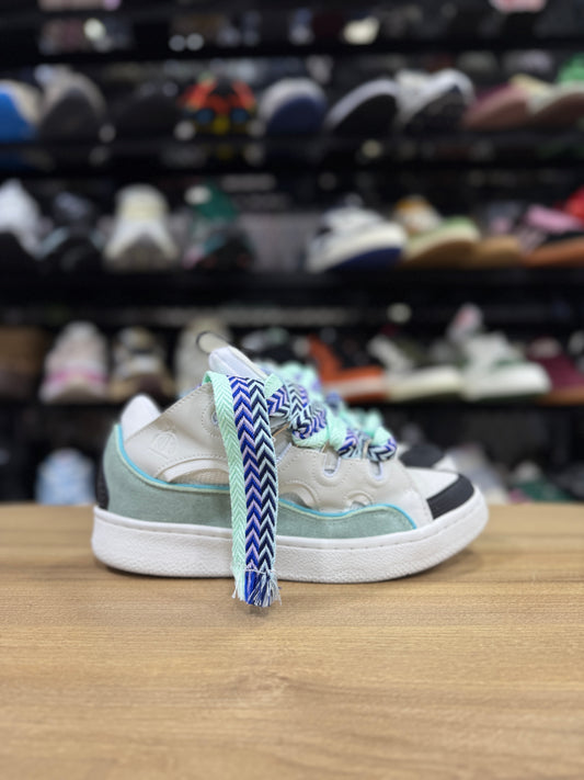 Lanvin Curb